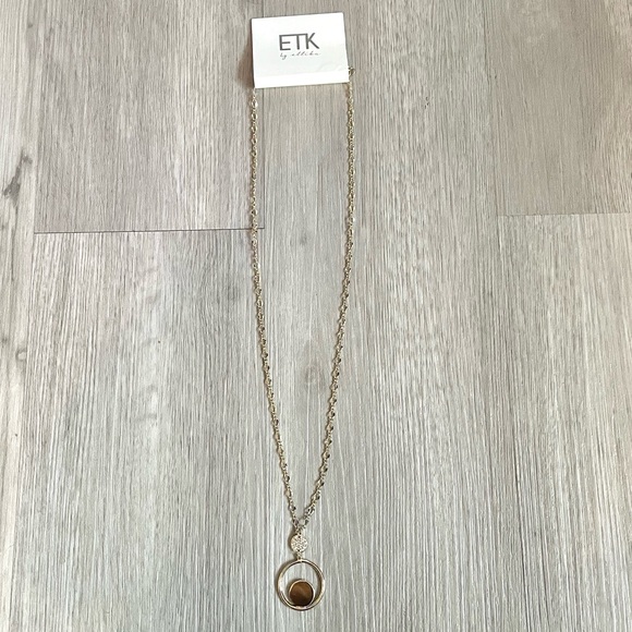 ETK Ettika Sparkly Gold Pendant Necklace - Picture 1 of 8